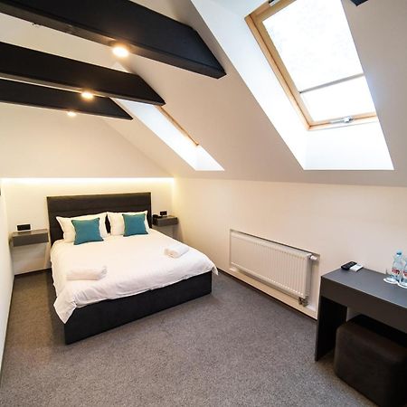 Royal Wood Hotel Rokytne  エクステリア 写真